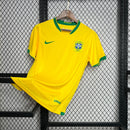 Camisa Brasil Home 2006 - KAKÁ Número 8 - Versão Retro